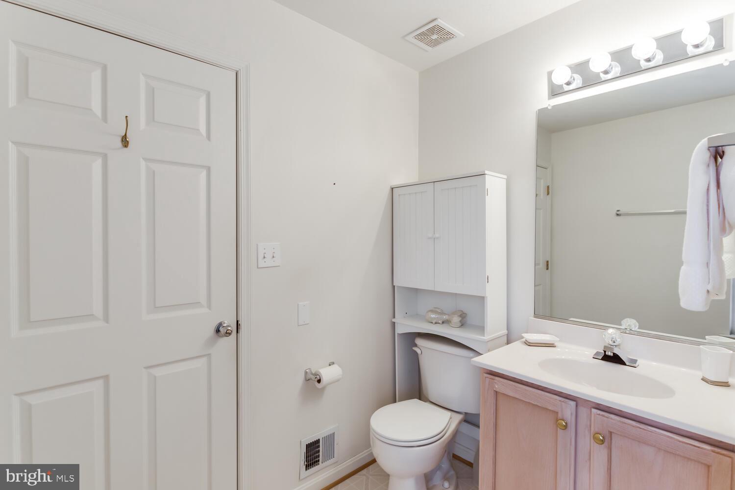 17370 Rock Point Road Newburg, MD 20664 - Photo 17 of 71 Gallery Image 17