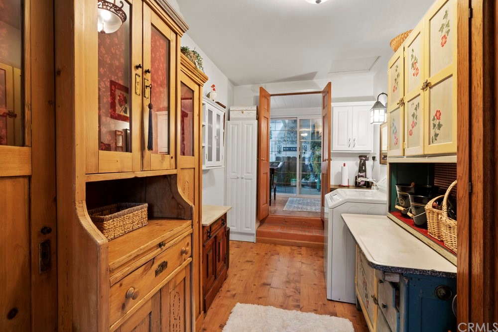 18777 Walnut Road Castro Valley, CA 94546 - Photo 17 of 68