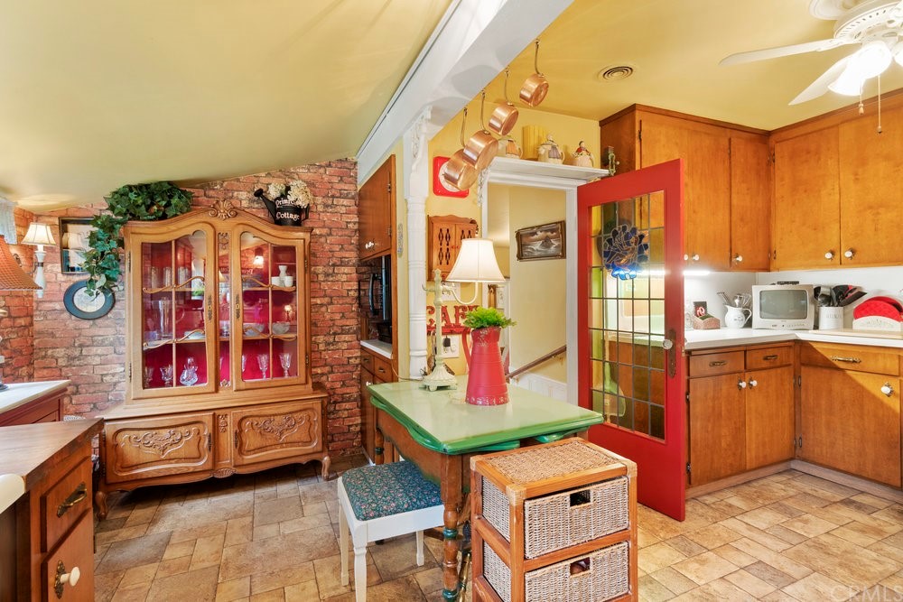 18777 Walnut Road Castro Valley, CA 94546 - Photo 24 of 68