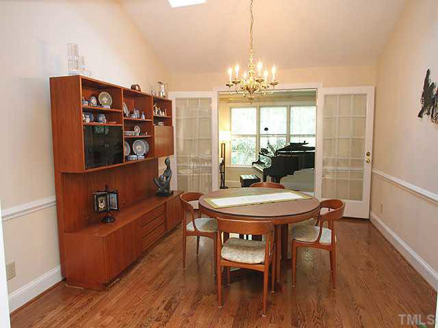 2105 Camrose Street Raleigh, NC 27608 - Photo 6 of 16 Photo 6