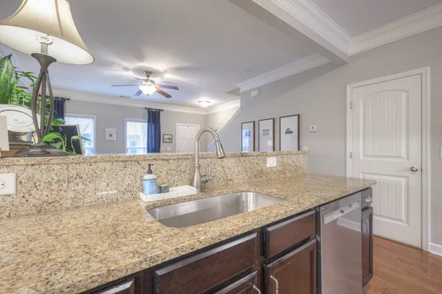 $325,000 | 2821 Sterlingshire Drive, Murfreesboro, TN 37128