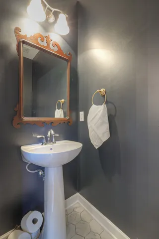 $325,000 | 2821 Sterlingshire Drive, Murfreesboro, TN 37128