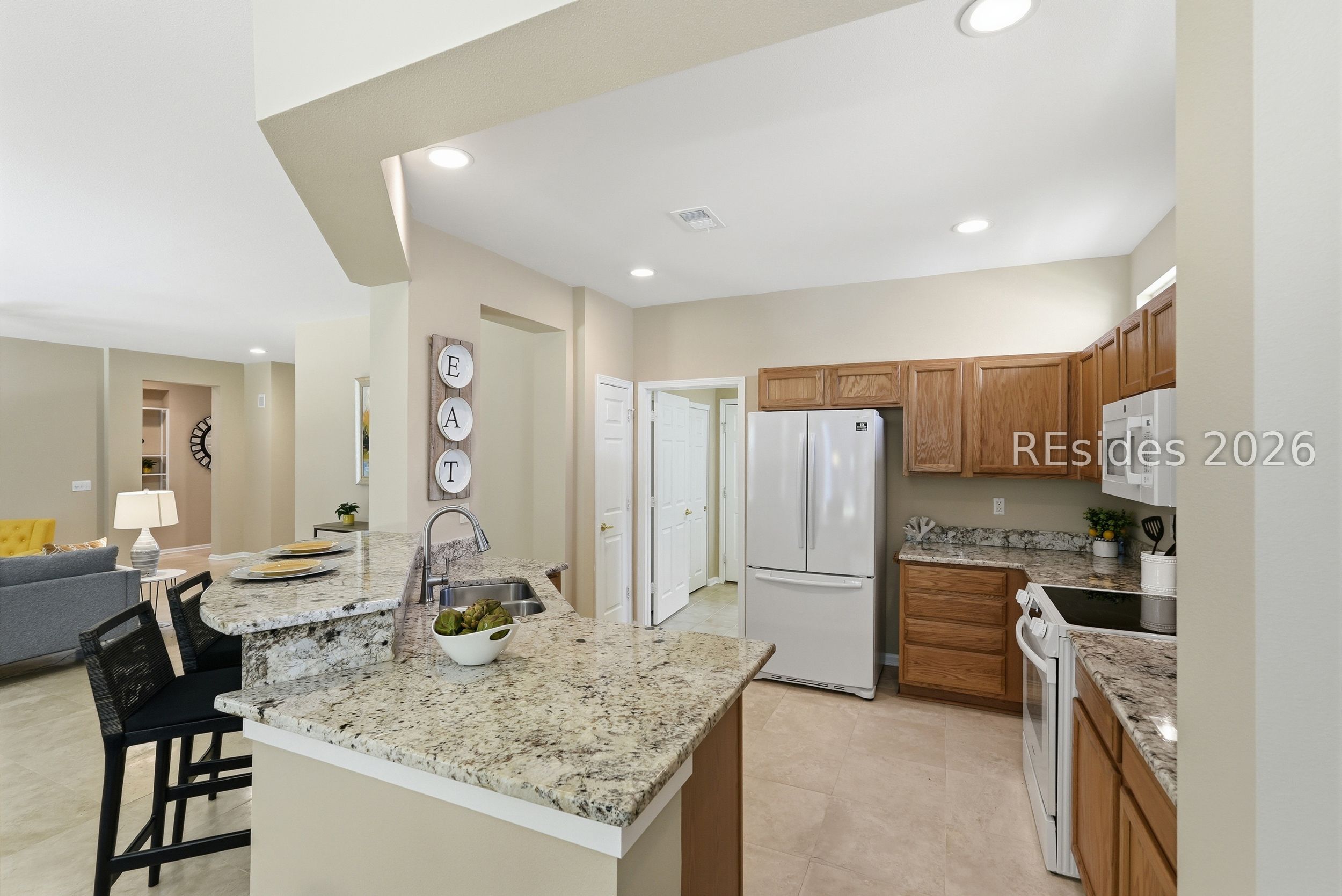 189 Hampton Circle Bluffton, SC 29909 - Photo 11 of 66 Granite countertops and new faucet
