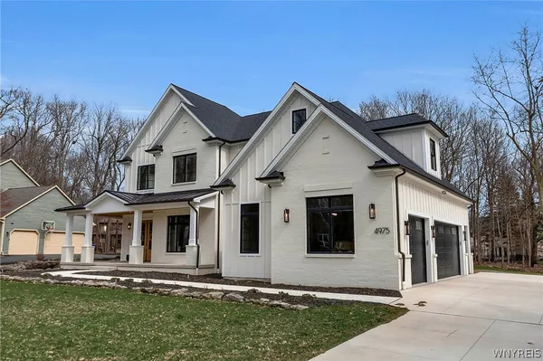 $2,350,000 | 4975 Spaulding Drive, Clarence, NY 14031