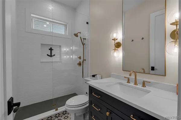 $2,350,000 | 4975 Spaulding Drive, Clarence, NY 14031