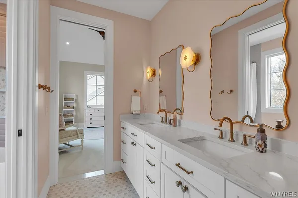 $2,350,000 | 4975 Spaulding Drive, Clarence, NY 14031