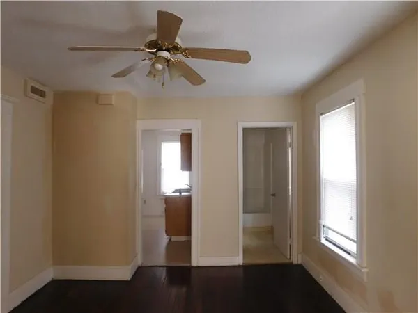 $1,900 | 56-58 Edwin Street, Unit 2, Bridgeport, CT 06607