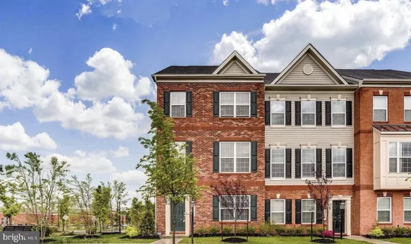 $3,400 | 7154 Beaumont Place, Hanover, MD 21076