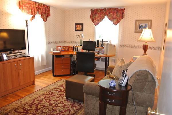 75 Boulder Road Newton, MA 02459 - Photo 12 of 15