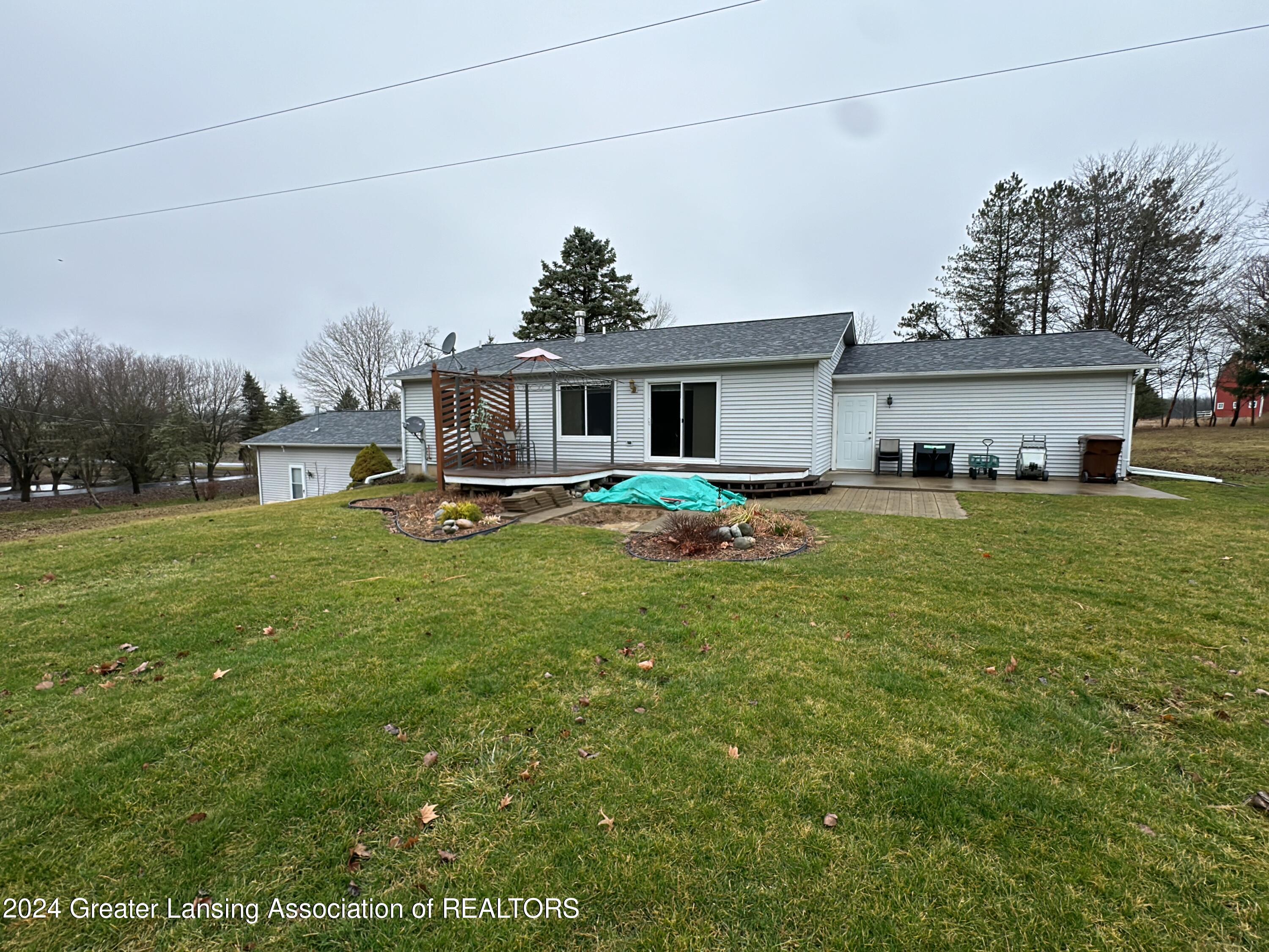 764 Waldo Road Williamston, MI 48895 - Photo 9 of 23 IMG_5391