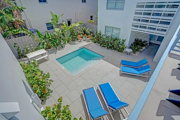 $4,000 | 625 Northeast 13th Avenue, Unit 2, Fort Lauderdale, FL 33304