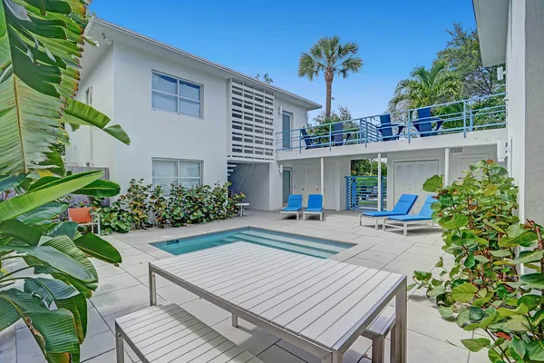 $4,000 | 625 Northeast 13th Avenue, Unit 2, Fort Lauderdale, FL 33304