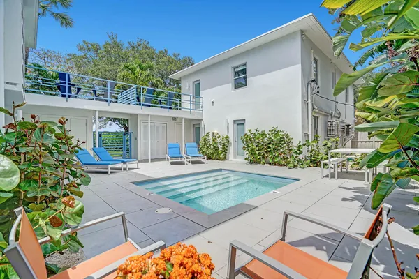 $4,000 | 625 Northeast 13th Avenue, Unit 2, Fort Lauderdale, FL 33304