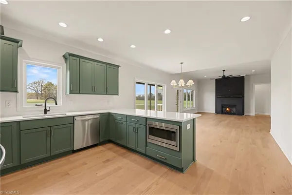 $634,900 | 1158 Haynes Road, Summerfield, NC 27358