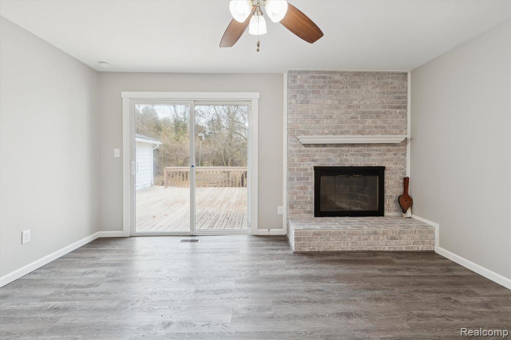 15635 Martinsville Road Belleville, MI 48111 - Photo 20 of 75