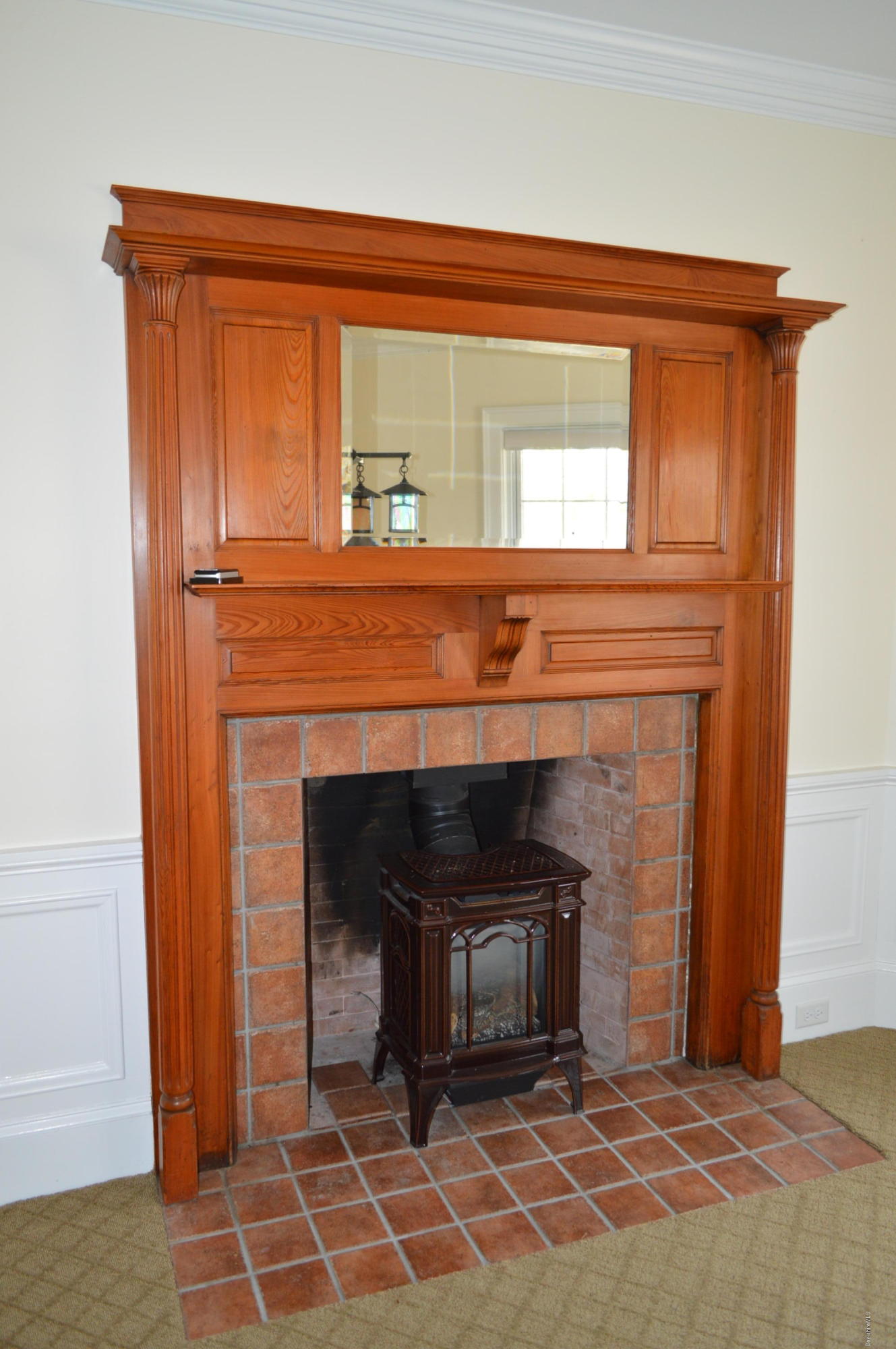11 Rossiter Road Richmond, MA 01254 - Photo 11 of 40 a living room with a fireplace