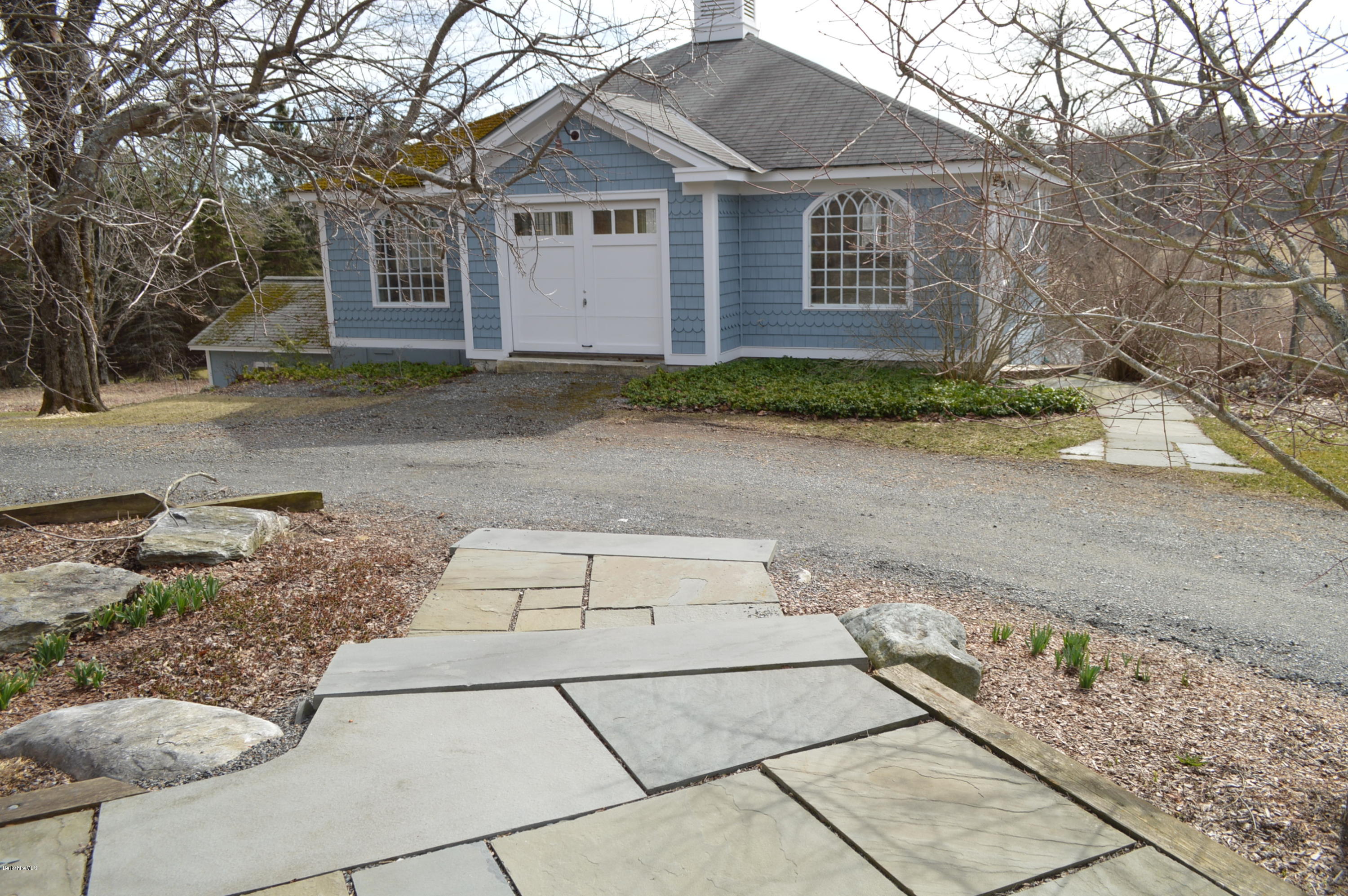 11 Rossiter Road Richmond, MA 01254 - Photo 34 of 40 a front view of a house with a yard and trees