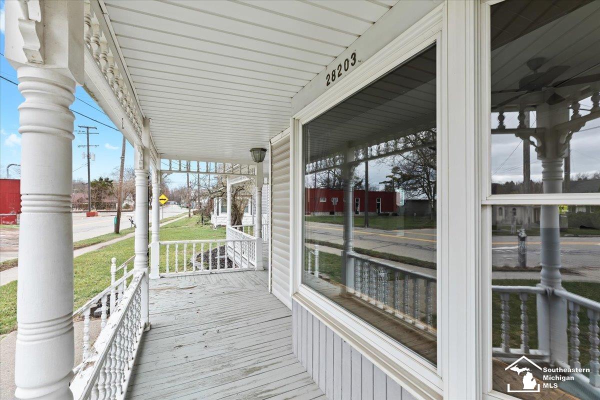 28203 Waltz Road New Boston, MI 48164 - Photo 11 of 40 50170239-4cdb54f4-6339-4d78-9e74-13d08572613e.JPG