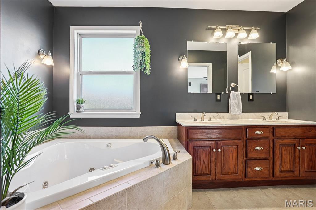 15375 State Rd DD Festus, MO 63028 - Photo 9 of 63