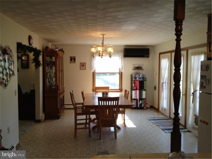 550 Woleber Road Myerstown, PA 17067 - Photo 7 of 11 Dining Room