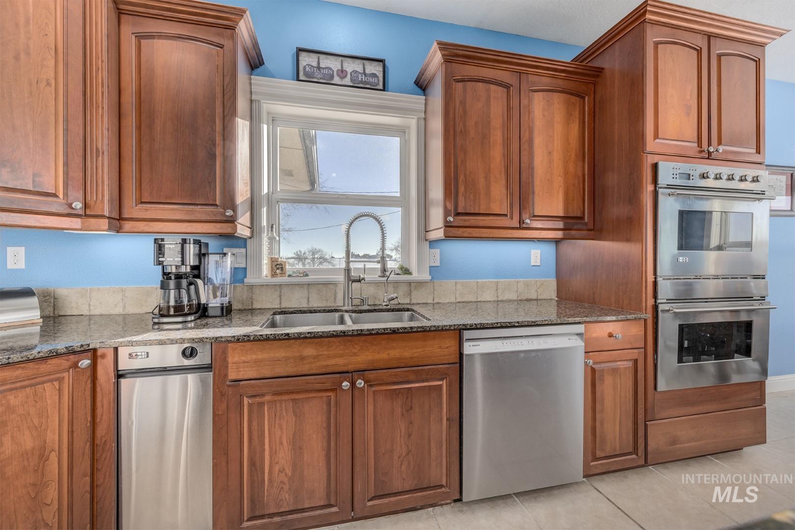 1280 Southwest 3rd Avenue Fruitland, ID 83619 - Photo 15 of 49