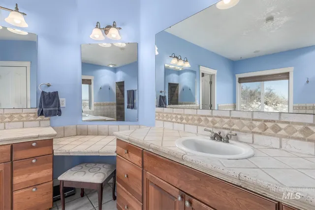 $850,000 | 1280 Southwest 3rd Avenue, Fruitland, ID 83619