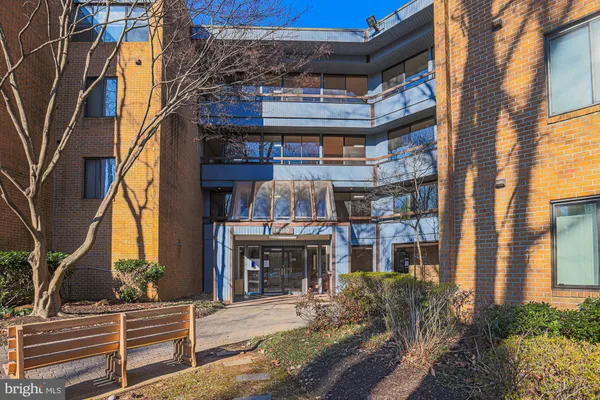 $269,000 | 6350 Red Cedar Place, Unit 204, Baltimore, MD 21209