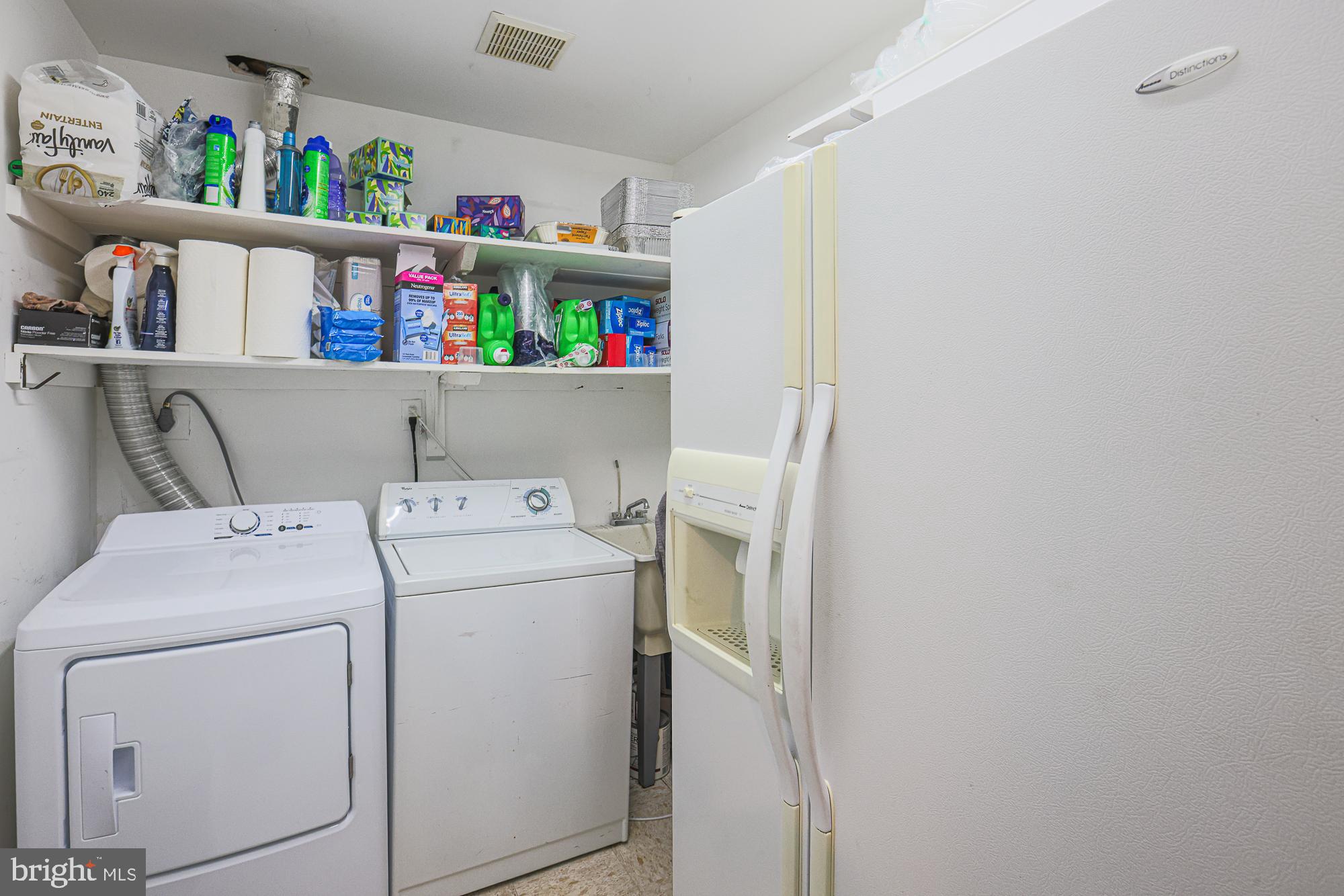 6350 Red Cedar Place, Unit 204 Baltimore, MD 21209 - Photo 32 of 36