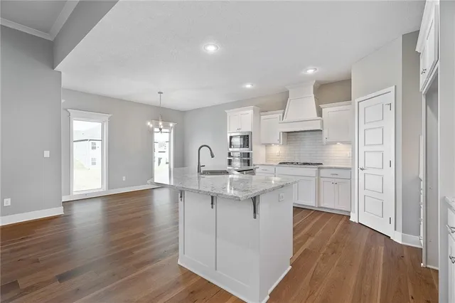 $623,160 | 7000 Northeast 102nd Court, Kansas City, MO 64156