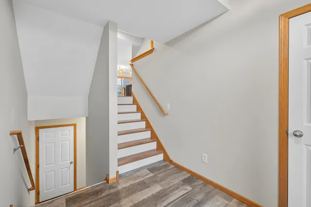 $299,900 | 22271 Lilac Way, Forest Lake, MN 55025