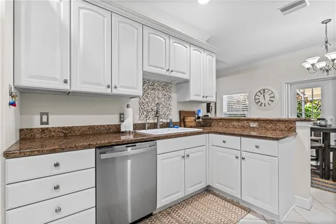 $539,000 | 5850 Magnolia Lane, Unit 16, Vero Beach, FL 32967