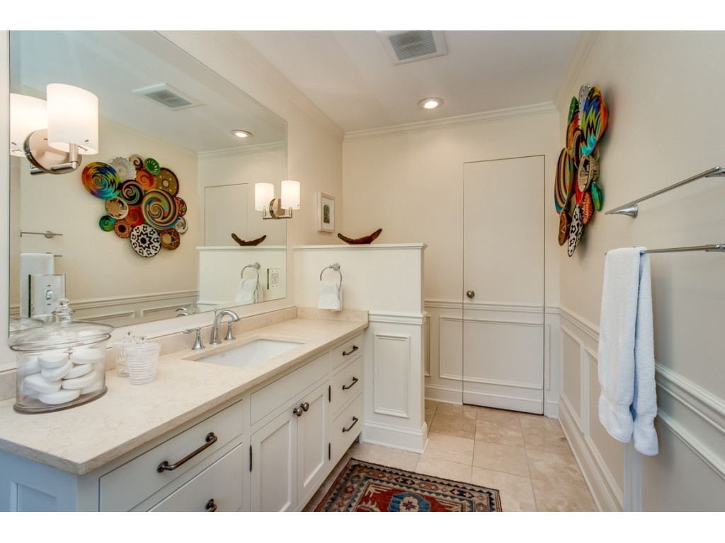 230 Galway Road Bristol, TN 37620 - Photo 22 of 36 Master bath