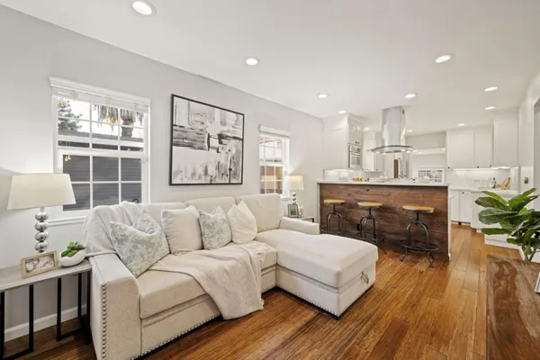 $699,000 | 920 West Julian Street, San Jose, CA 95126