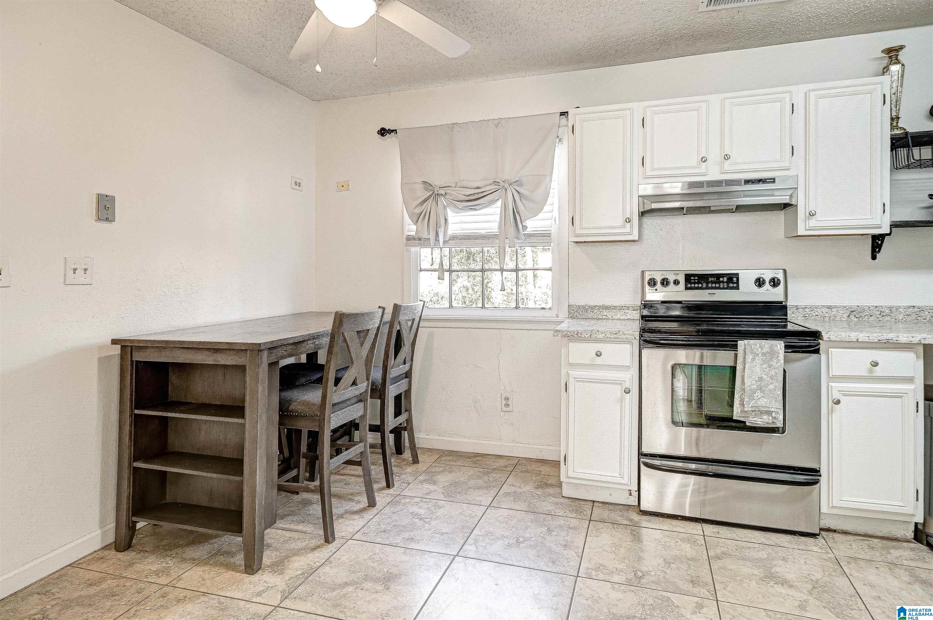 2212 Rocky Ridge Road Birmingham, AL 35216 - Photo 6 of 40 Gallery Image 6
