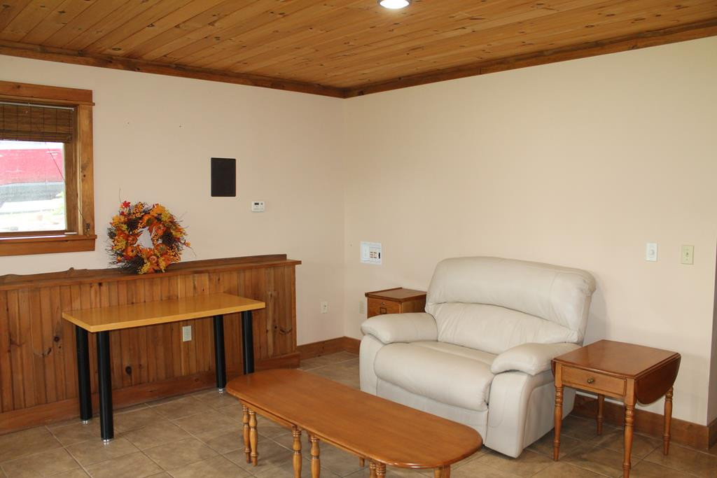 616 River Road Peru, NY 12972 - Photo 20 of 31