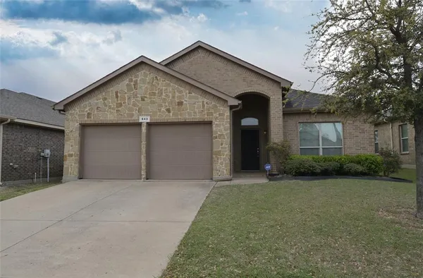 $2,095 | 643 Alexander Street, Grand Prairie, TX 75051
