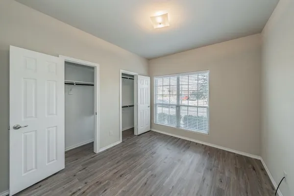 $2,095 | 643 Alexander Street, Grand Prairie, TX 75051
