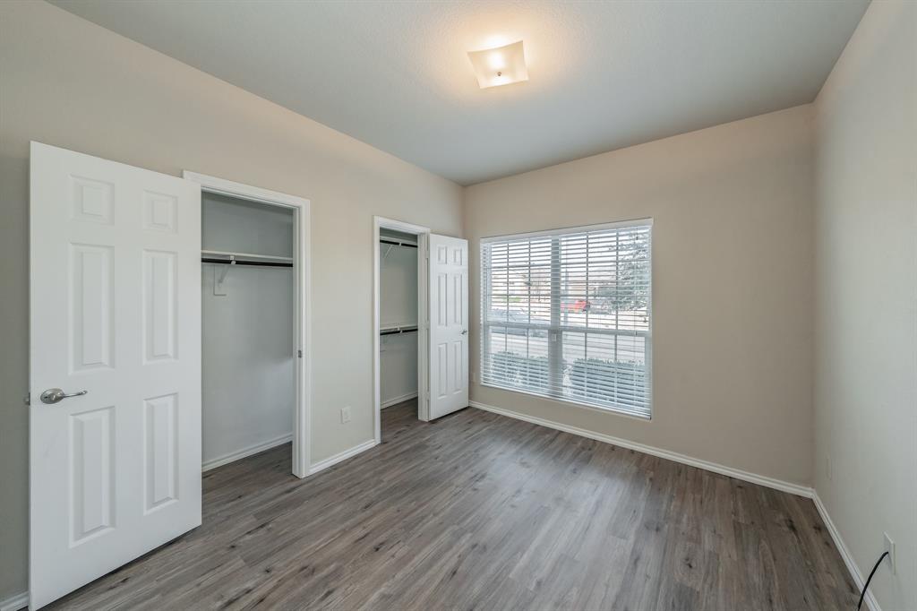 643 Alexander Street Grand Prairie, TX 75051 - Photo 26 of 40