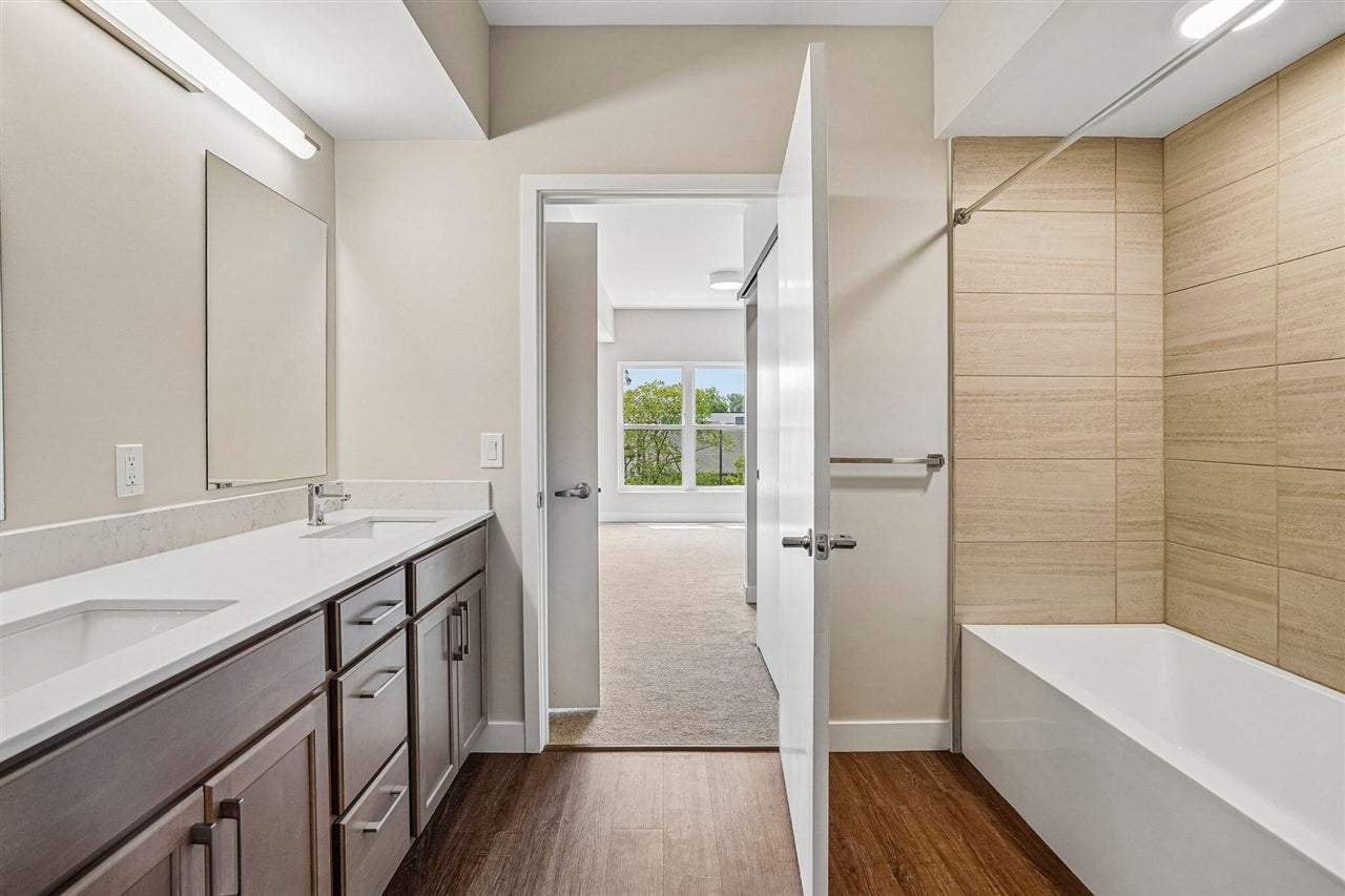 2645 Burton Road, Unit : 33 Ann Arbor, MI 48104 - Photo 35 of 57 Gallery Image 35