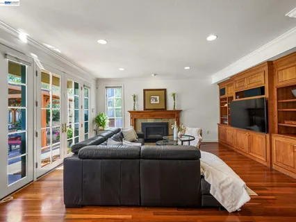 $5,295,000 | 10507 Manzanita Court, Cupertino, CA 95014