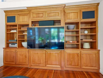 $5,295,000 | 10507 Manzanita Court, Cupertino, CA 95014