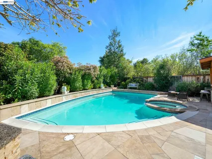 $5,295,000 | 10507 Manzanita Court, Cupertino, CA 95014