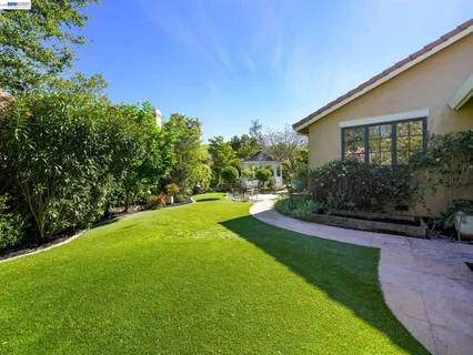 $5,295,000 | 10507 Manzanita Court, Cupertino, CA 95014