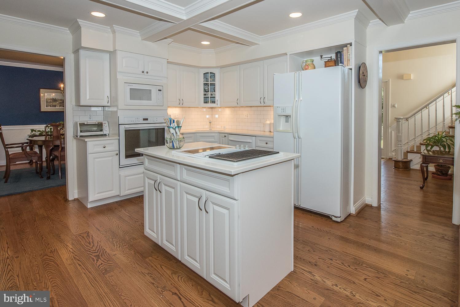 427 Waynesbrooke Road Berwyn, PA 19312 - Photo 17 of 30 2-yearold Kitchen