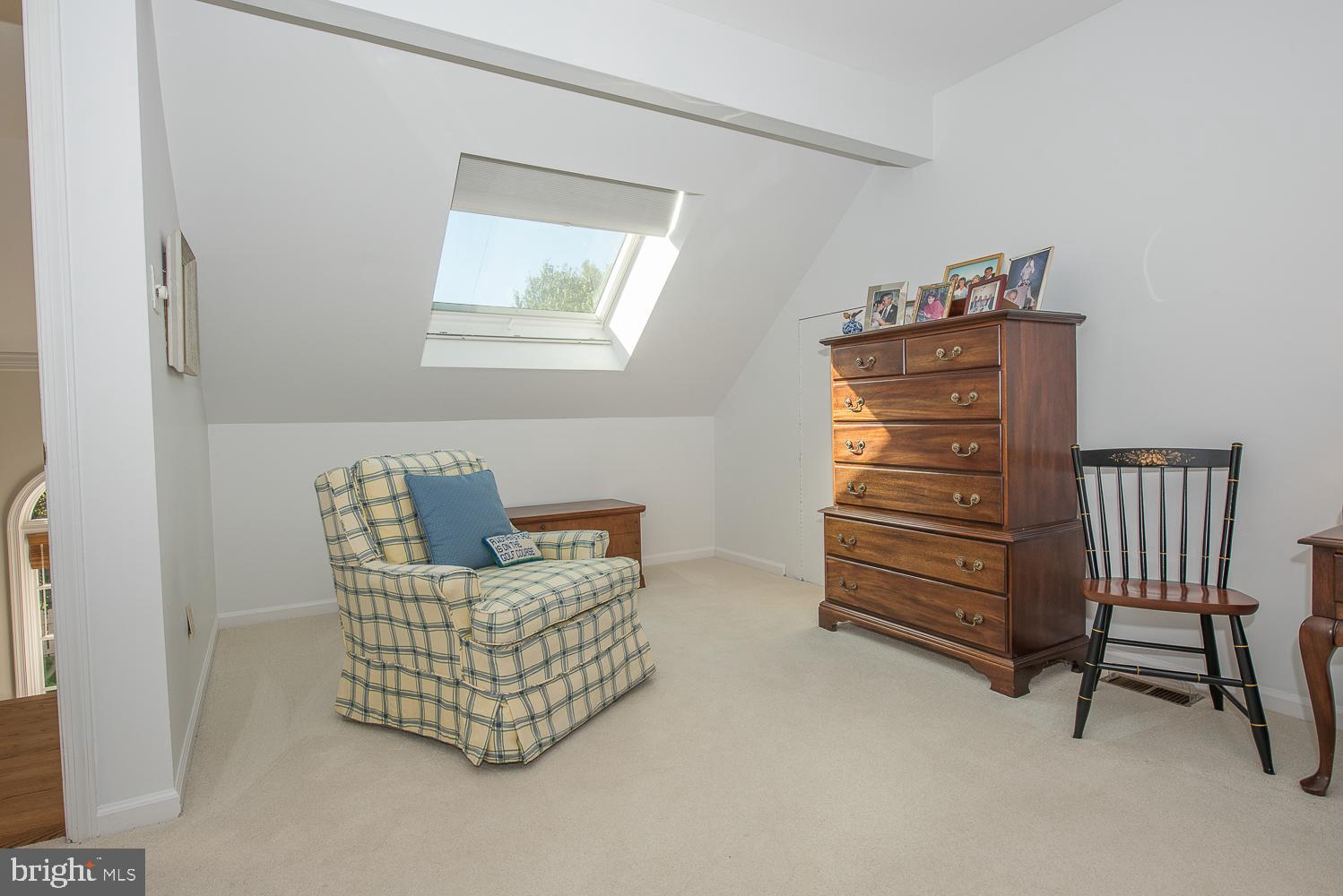 427 Waynesbrooke Road Berwyn, PA 19312 - Photo 23 of 30 MBR Sitting Alcove