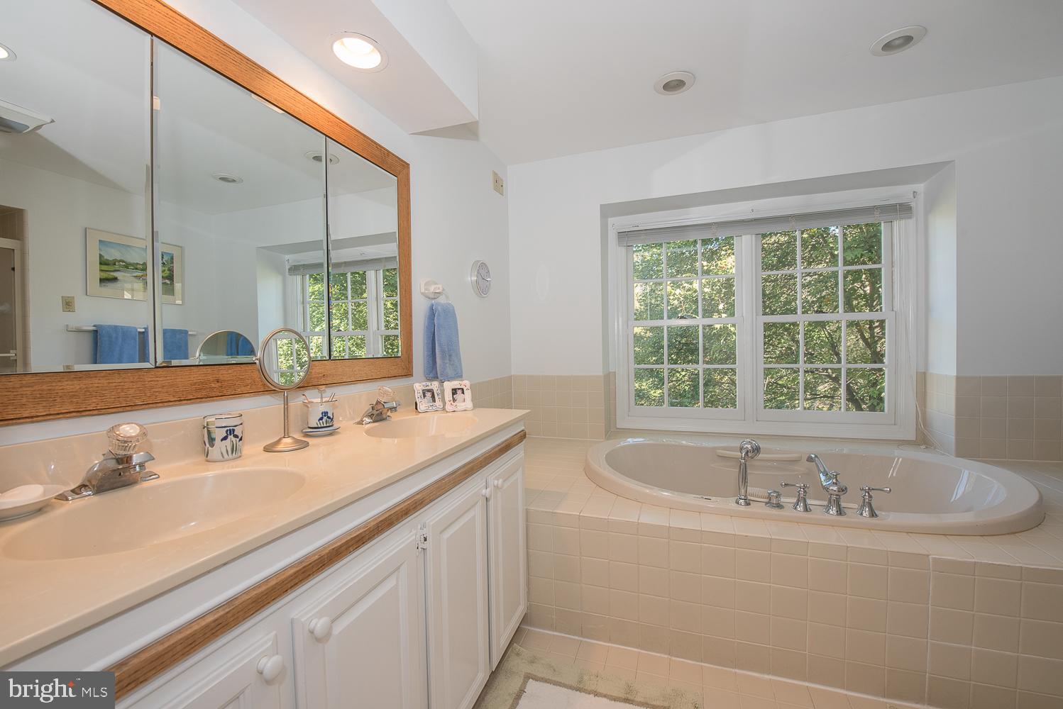 427 Waynesbrooke Road Berwyn, PA 19312 - Photo 26 of 30 Master Bathroom with Whirlpool Tub