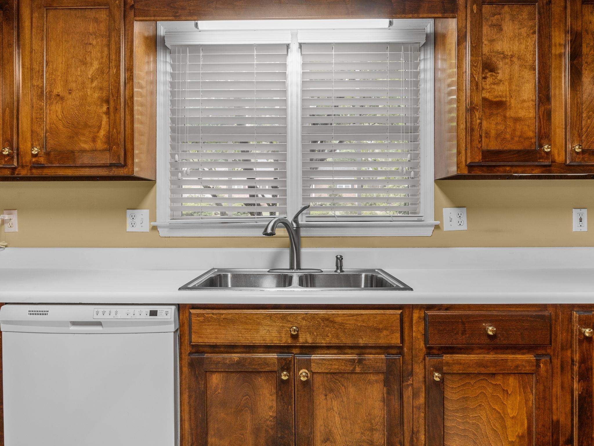 353 Round Ridge Road Spartanburg, SC 29302 - Photo 16 of 45 Gallery Image 16