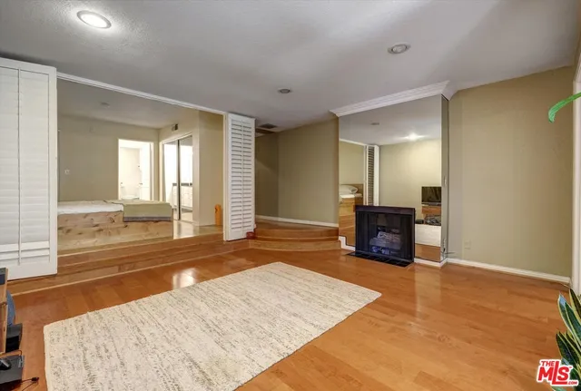 $499,000 | 1355 North Sierra Bonita Avenue, Unit 411, West Hollywood, CA 90046