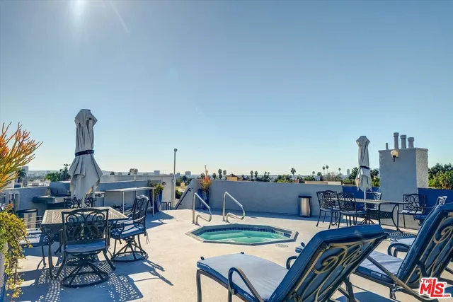 $499,000 | 1355 North Sierra Bonita Avenue, Unit 411, West Hollywood, CA 90046