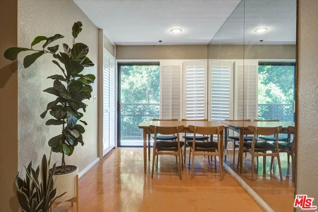 $499,000 | 1355 North Sierra Bonita Avenue, Unit 411, West Hollywood, CA 90046